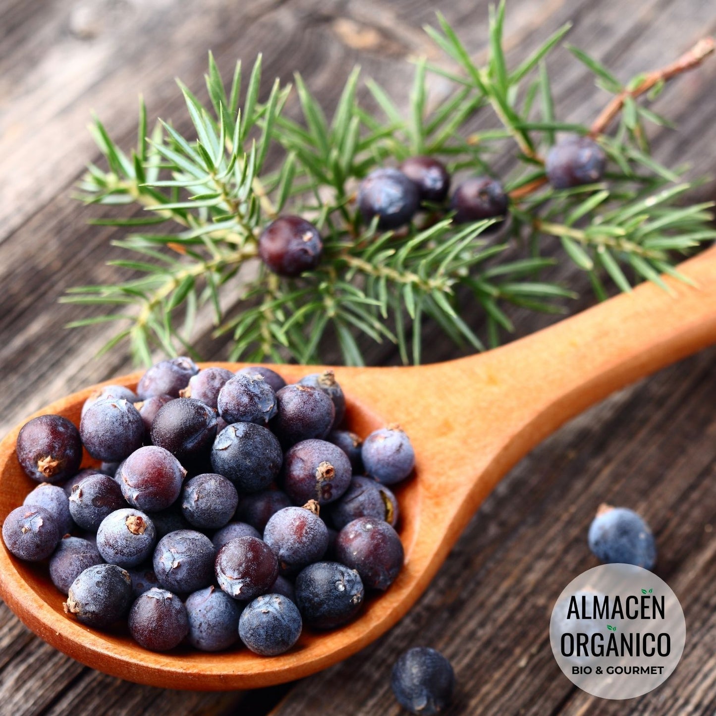 Bayas De Enebro Secas en Taro De Cristal 65 Gr | Regional Co